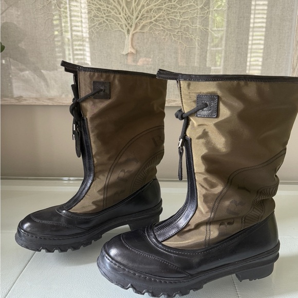 Burberry Heritage Nylan Winsor Weather Boot - Picture 1 of 7